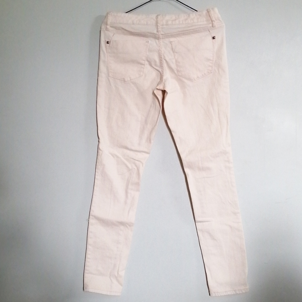 2/$20 Mossimo jeans - Picture 2 of 4